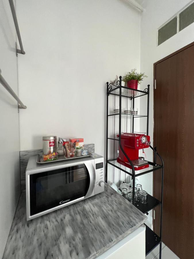 Lovely Apartment In Villa In Бухарест Екстер'єр фото